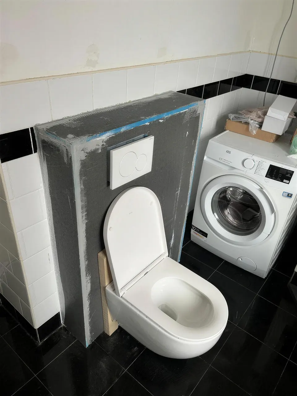 Hangend toilet, ruwbouw, Amsterdam-West