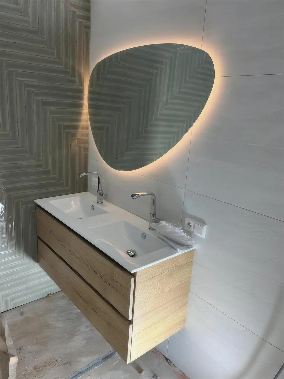 Wasmeubelset met infraroodspiegel, Amsterdam